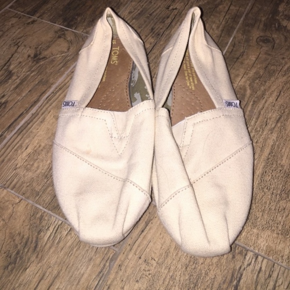 Toms Classic Womens Size 6.5